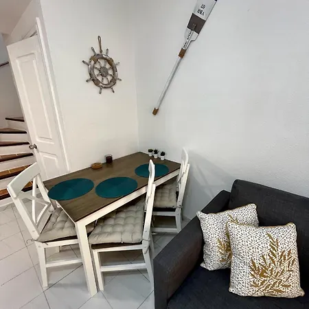 Castillo Mar 45 - Casa Del Atlantico